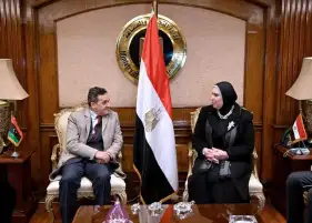 وزيرة التجارة والصناعة تستقبل وزير الدولة الليبي للشئون الاقتصادية لبحث آخر تطورات ومستجدات التعاون الاقتصادى المشترك بين البلدين