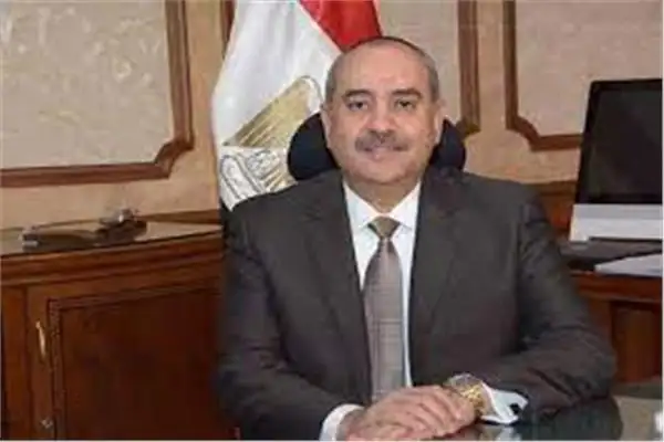 وزير الطيران المدني يعلن فرض تقديم بيانات مسبقة عن الركاب على متن رحلاتها الجوية