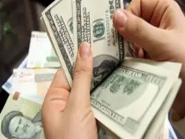 استقرار الدولار وارتفاع اليورو في منتصف تعاملات اليوم