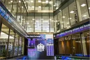 الأسهم البريطانية تختتم على ارتفاع مؤشر بورصة لندن الرئيسي بـ 0.63%