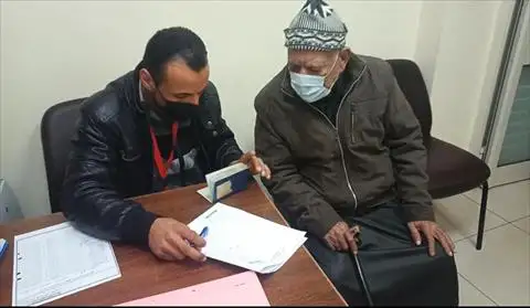 الجوازات تواصل تسهيل خدماتها لكبار السن وذوي الاحتياجات الخاصة على مستوى الجمهورية
