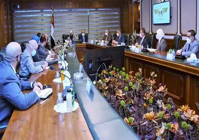 وزيرا البيئة والطيران المدنى يجتمعان بشأن الإستعدادات الخاصة لمؤتمر COP27