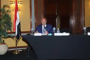 وزير النقل يروج فرص استثمار السكك الحديدية والمترو على الجانب الإسباني
