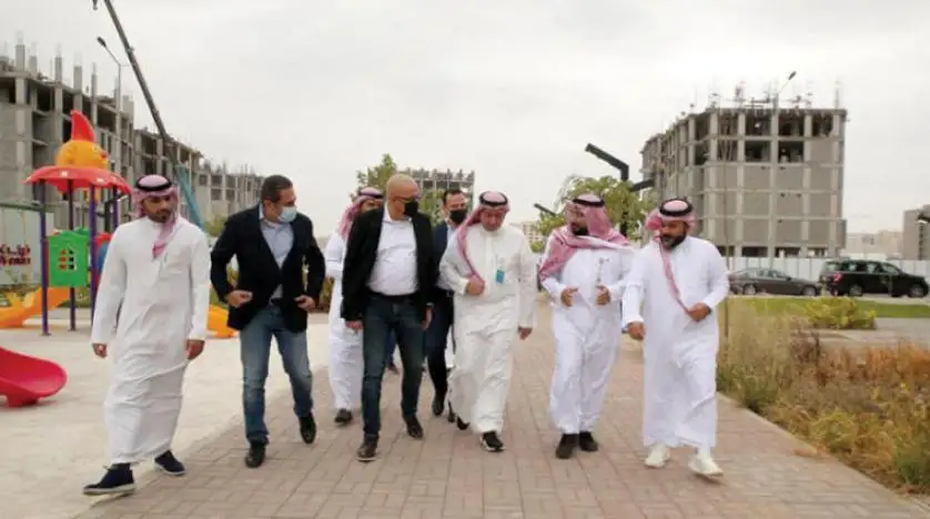 وزيرا الإسكان المصري والسعودي يستعرضان المشروعات السكنية بالمدينة المنورة
