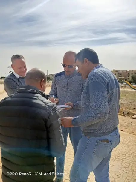 رئيس الجهاز: استكمال أعمال مد خطوط المياه والصرف لمشروع بازار العبور "شارع مصر "