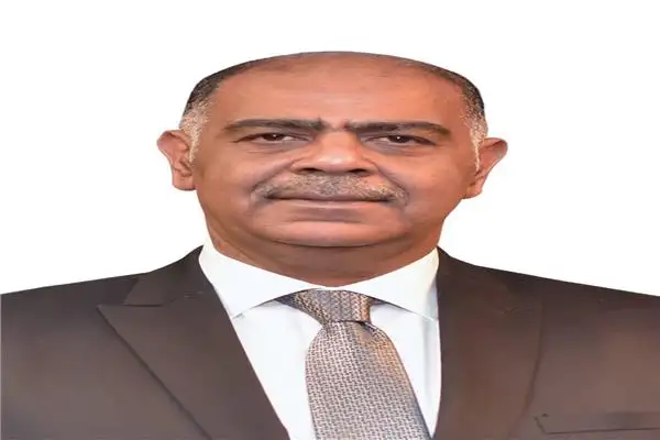 سلطات مطار «دبلن» ترحب بتشغيل خط «مصر للطيران» الجديد إلى أيرلندا