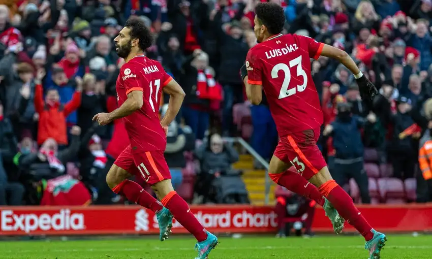 كاراجر: دياز يشبه محمد صلاح ويمكنه أن يحدث الفارق مع ليفربول هذا الموسم