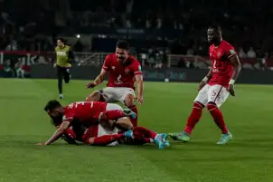 الأهلي يختتم تدريباته على ملعب التتش استعدادًا للمريخ