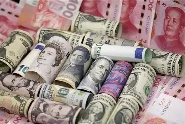 أسعار العملات اليوم الأحد 6-3-2022 مقابل الجنيه في مصر