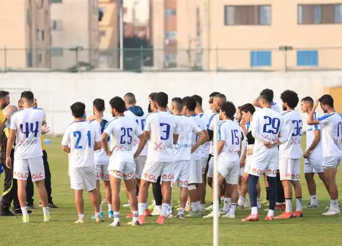 الإسماعيلي : تدريبات خاصة للاعبين المستبعدين أمام فاركو
