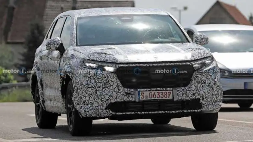 سيارة «هوندا CR-V 2023»  تظهر بتصميم تخيلي في صور تجسسية جديدة