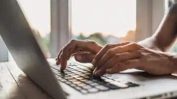 ألمانيا: اتحاد النقابات يطالب بإتاحة العمل من المنزل