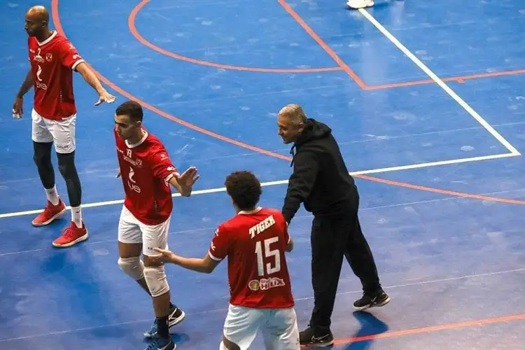 فريق الأهلي يتأهل لنصف نهائي دوري النخبة للكرة الطائرة