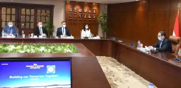 شيفرون العالمية تبدي رغبتها في التوسع بأنشطتها بالسوق المصري