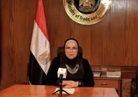 وزيرة التجارة تحظر تصدير بعض أنواع الخردة والخامات وورق الدشت لمدة 6 أشهر