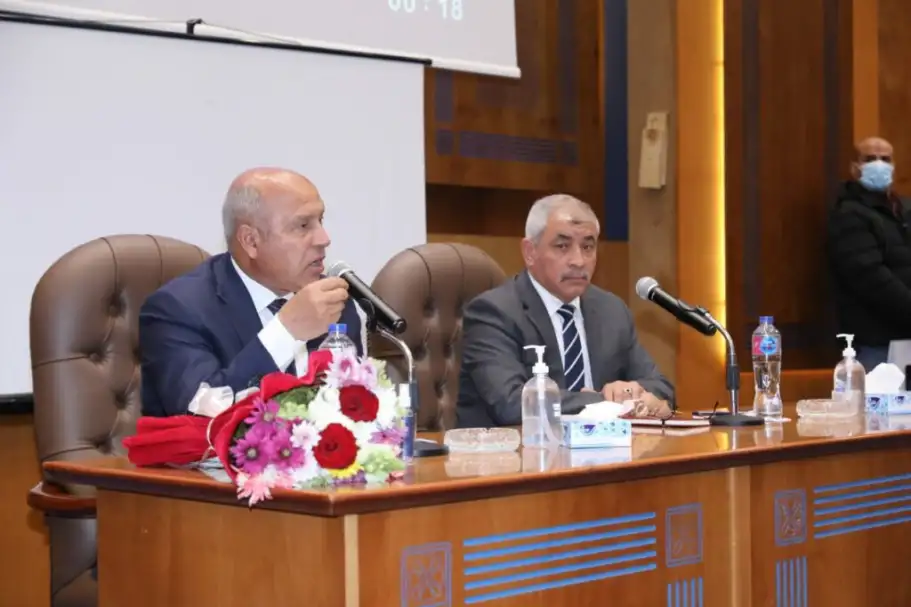 النقل تصدر قرارًا بزيادة مكافآت العاملين بهيئات الموانئ البحرية