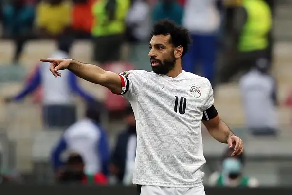 نجم الأهلي السابق : لا تذبحوا محمد صلاح.. ويجب أن لا ننسى ما فعله للمنتخب