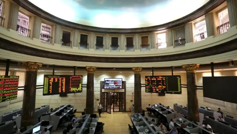 مؤشرات البورصة تتباين في المستهل بتداولات 131 مليون جنيه