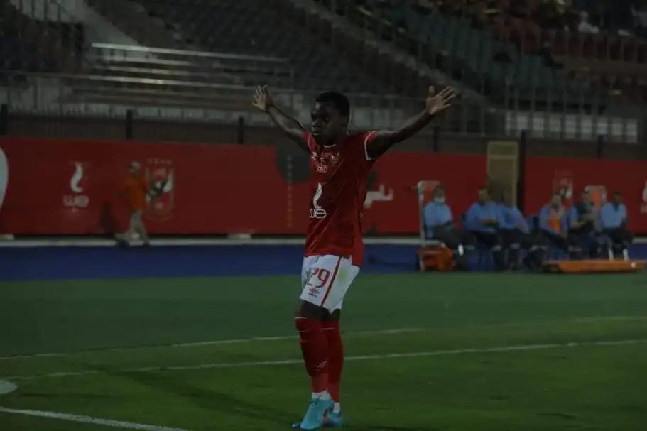 بهدف ميكيسوني.. الأهلي يهزم الاتحاد ويؤمن صدارة الدوري