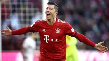 برشلونة يعرض 8 ملايين يورو على ليفاندوفسكي