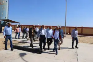 مسئولو " الإسكان " يتفقدون عدداً من المشروعات السكنية والمرافق بمدينتى العاشر من رمضان والعبور الجديدة