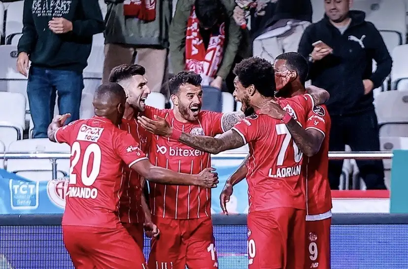 أنطاليا يقسو على هاتاي برباعية في الدوري التركي