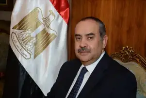 وزيرا الطيران والسياحة يبحثان آليات تحفيز الحركة الجوية والسياحية القادمة إلى مصر