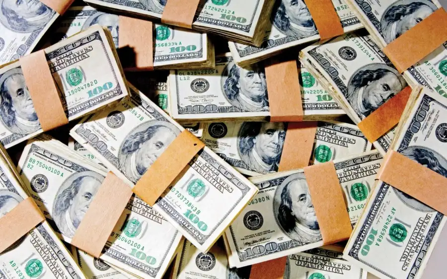 سعر الدولار اليوم الجمعة 15-4-2022 في البنوك المصرية