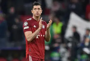 برشلونة يكشف حقيقة التعاقد مع ليفاندوفسكي