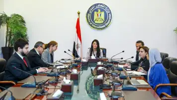 مصر تبحث إعداد إطار الشراكة الاستراتيجية مع "البنك الدولي" 2023-2027