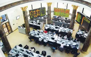 البورصة المصرية تفتتح تعاملات الأحد على أداء متباين لمؤشراتها