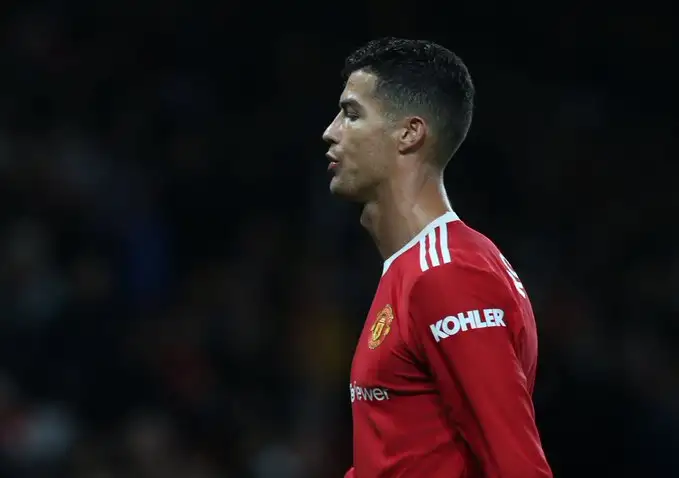 ريال مدريد يقدم تعازيه لرونالدو في وفاة ابنه