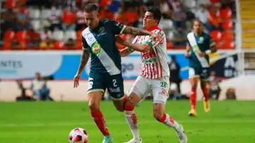 نيكاكسا يحقق فوزًا ثمينًا على بوبيلا في الدوري المكسيكي