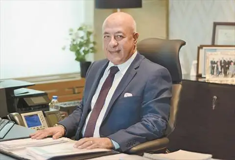«الأهلى المصرى» يضخ 183 مليار دولار لتمويل العمليات الاستيرادية منذ تحرير سعر الصرف