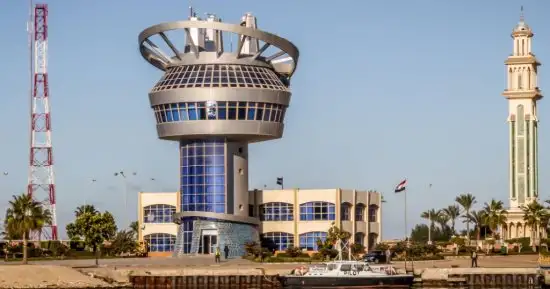 ميناء دمياط: رصيد صومعة الحبوب والغلال 105304 أطنان للقطاع العام