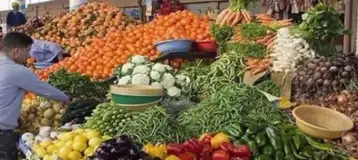 أسعار الخضروات والفاكهة اليوم الأربعاء 27-4-2022