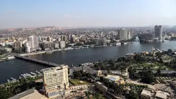 السادات :السوق المصرى فى حاجة مُلحة لسياسات اقتصادية ومالية عاجلة لزيادة الاستثمارات