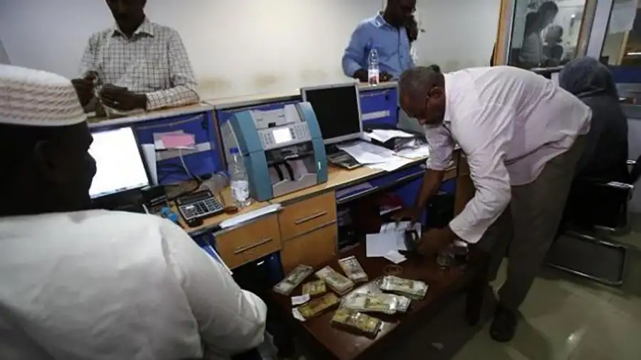 أزمة نقديّة جديدة تظهر في السودان