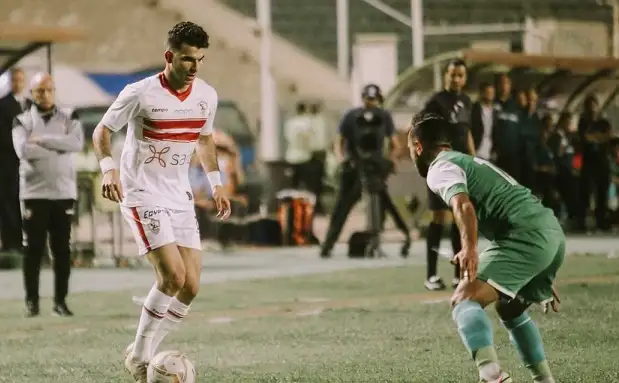 لاعبو الزمالك يحتفلون مع الجماهير بعد ثنائية إيسترن كومباني