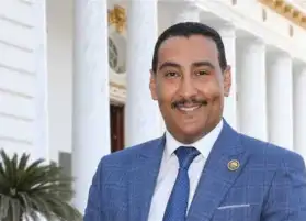 طاقة النواب: قطاع البترول حقق نجاحات في خفض الانبعاثات والتوسع في الطاقة الخضراء
