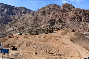 وزير الإسكان يتابع الموقف التنفيذى لمشروع تطوير موقع التجلى الأعظم بسانت كاترين