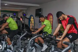بدون راحة .. الأهلي يبدأ الاستعداد لكأس الكؤوس الإفريقية لليد
