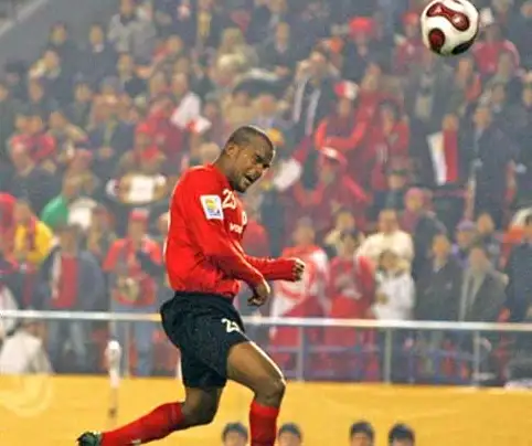 فلافيو: سجلت أفضل أهدافي في الزمالك.. ولدي ذكريات رائع مع الأهلي