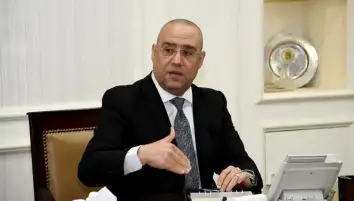 وزير الإسكان يُصدر 6 قرارات إدارية لإزالة مخالفات البناء بالمدن الجديدة