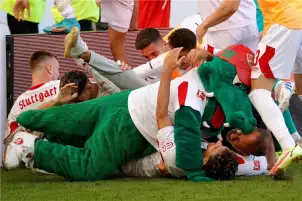 شتوتجارت يبقى في البوندسليجا بسيناريو درامي وهبوط بيلفيلد.. وهيرتا يخوض ملحق الترقي