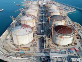 البحرين تخطط لاستيراد الغاز الطبيعي لتلبية زيادة الطلب على الطاقة
