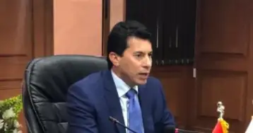 وزير الرياضة يهنئ الزمالك بالفوز بكأس الكؤوس الأفريقية لكرة اليد