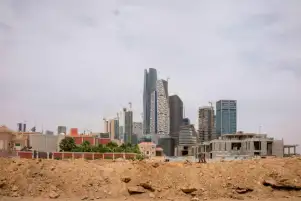 السعودية تتوقع نمو الاقتصاد 7.4% هذا العام