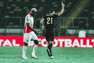 الاتحاد المغربي يُعلن موعد بيع تذاكر مباراة الأهلي والوداد