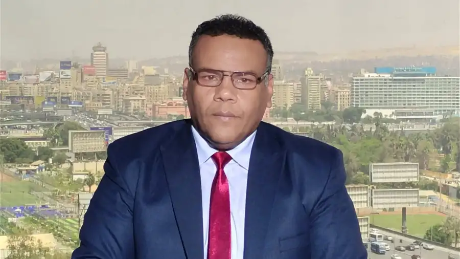 أبوبكر الديب : 5 أسباب وراء ارتفاع الدولار مقابل الجنيه..  والتراجع قريبا